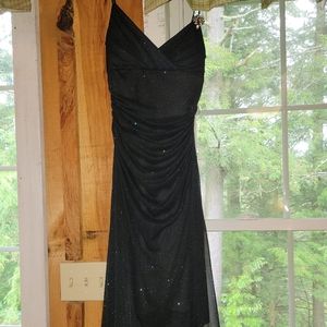 Trixxi black sparkle dress size small